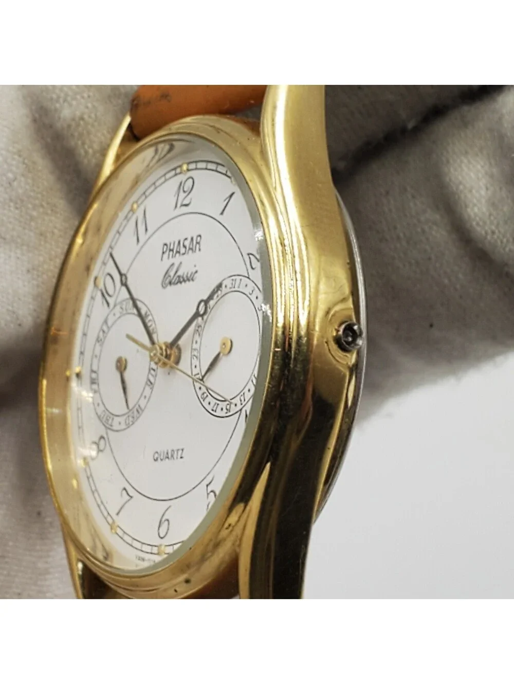 Vintage Phaser Classic V366 Multifunction Quartz Watch For Parts Or Repair